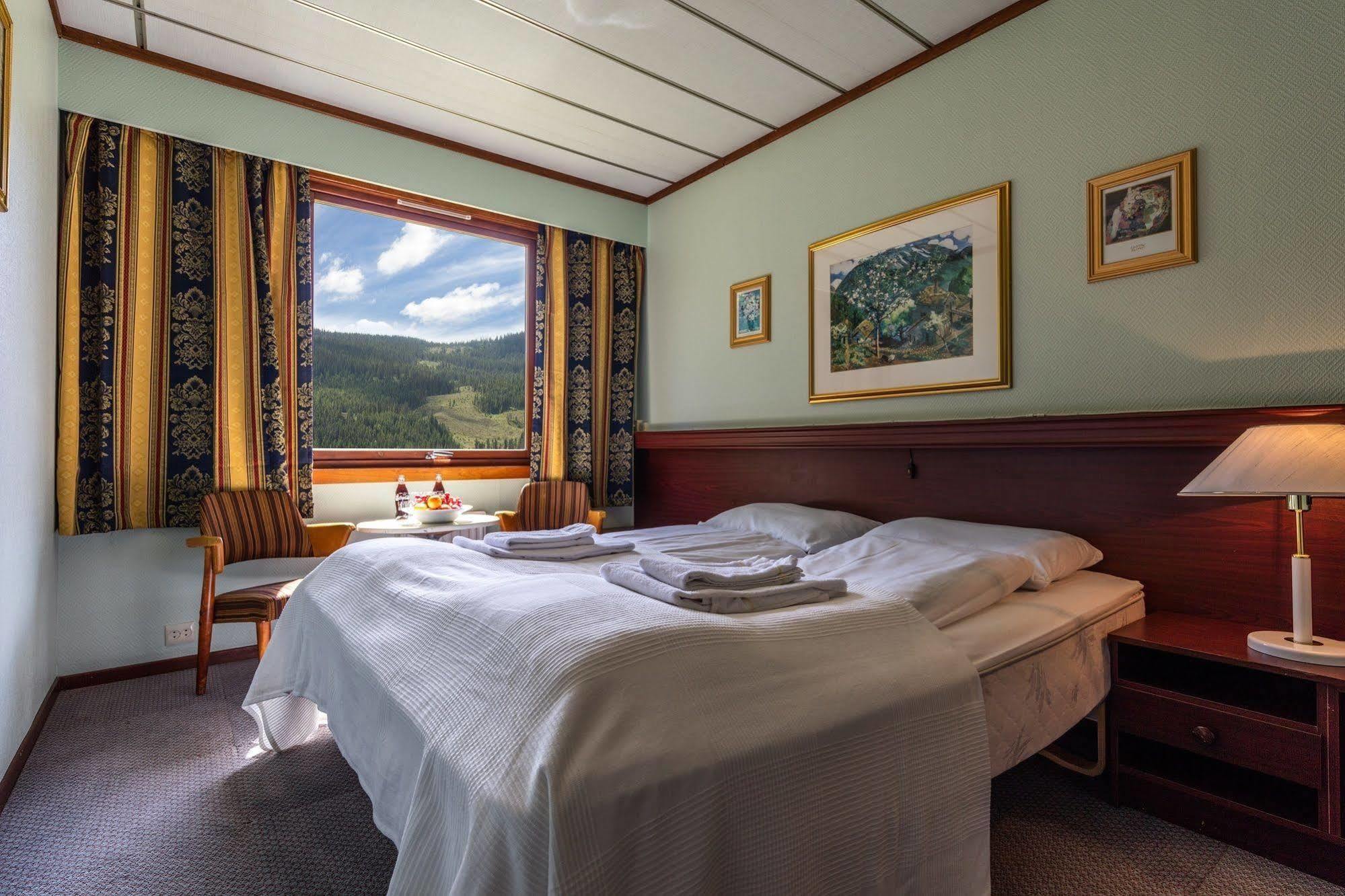 Valdres Hoyfjellshotell Steinsetbygdi Екстериор снимка